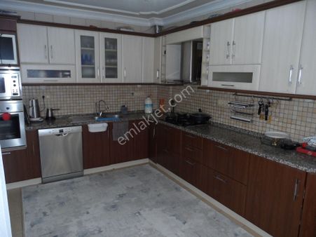 Nazilli Ege Emlak Ofisinden Yeşil Mah. Satılık Doğalgazlı Tribleks