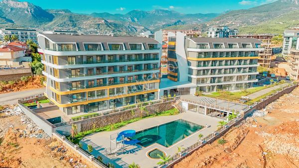 Alanya Oba 1+1 55m2 Eşyasız Full Ativieli Site İçerisinde Fırsat Daire