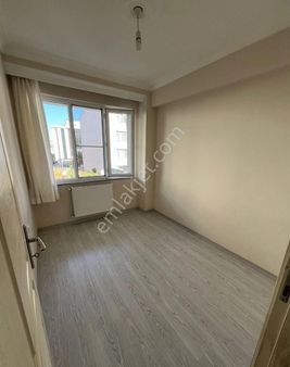 Zafer Mahallesi Teski Ve Askerlik Şubesi Civarı Satılık 2+1 Daire