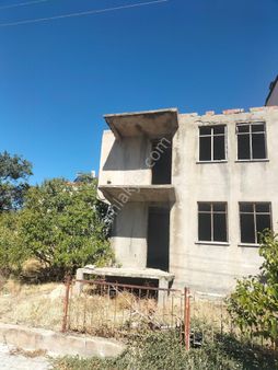 Çivril Akpınar Mah.kaba İnşaatta Dublex Ev Apart Takasına Açık