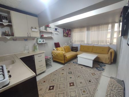 Muratpaşa Mahallesinde Satılık 2+1 Kapalı Bahçeli Bodrum Daire