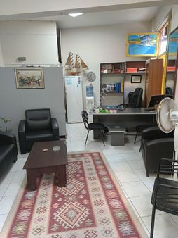 50m2 Merkezi Konumda Caddeye Yakın Satılık Dükkan