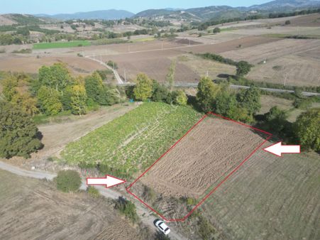 Kocaeli Karamürsel Kızderbent Mahallesi %5 İmarlı 1611 M2 Satılık Tarla