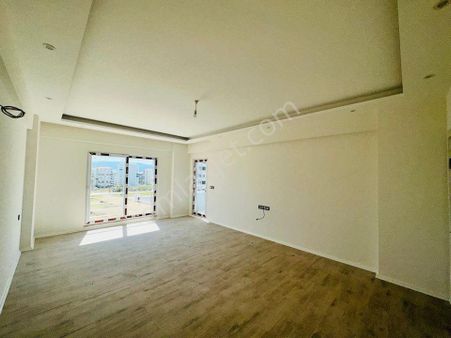 🏡 Göl-san Gayrimenkul’den 🏡 Zafer Mah. Site İçerisinde 3+1 170 M2 Satılık Daireler