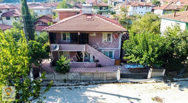 Satılık Müstakil Ev Ve Arsası Muhteşem Doğasıyla