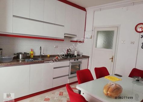 Arkadaş Emlaktan Yavruturna Mah 3 Katlı Kople Satılık Bina 3.700 000