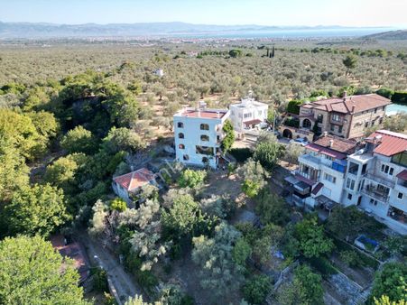 Sabri Pınarbaşı'dan Kızılkeçili'de Satılık 1400m2 Arsa İçinde Müstakil Ev