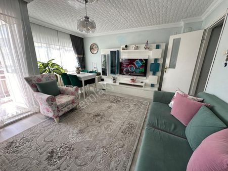 Atatürk Caddesi Linyit Kapalı Spor Salonu Civarında 3+1 Daire