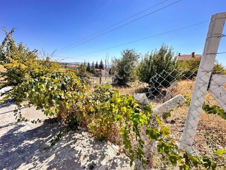 Güvenay – Çorum Binevler Mevkii – Çok Acil Satılık 250 M² Villa Arsası