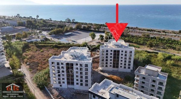 Acil Satılık!! Denize Sıfır Havuzlu Site 2+1 Rezidans