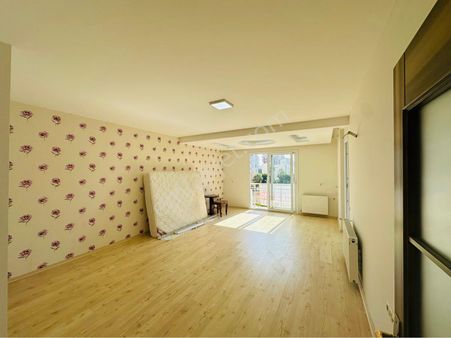 Mezitli Menderes’te Kiralık 4+1 Daire