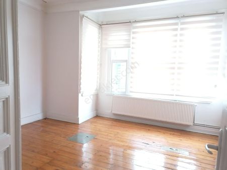 Yeşilköy De Satılık 1+1