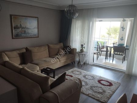 Kadınlar Denizi Mah. Taşlık Sitesinde Denizmanzaralı Doğalgazl 2+1 Arakat Daire