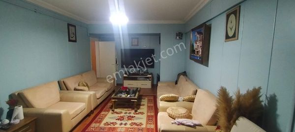 Sancaktepe Satılık 1.5+1 Daire 80m² İstenirse 3 Dükkan Yapılabilir