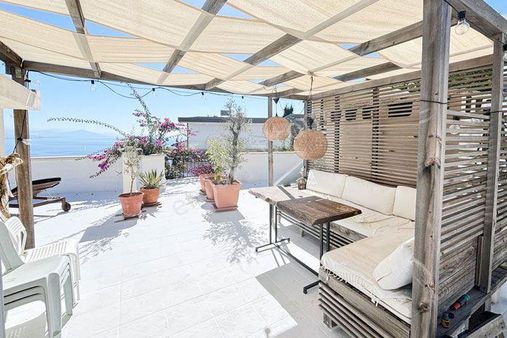 Alanya Çarşı Mah.kale Yamacı Full Eşyalı Satılık 1+1 Daire