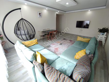 Fazelden Adar Camii Yakını Asansörlü ,iskanlı. Ara Kat 3+1