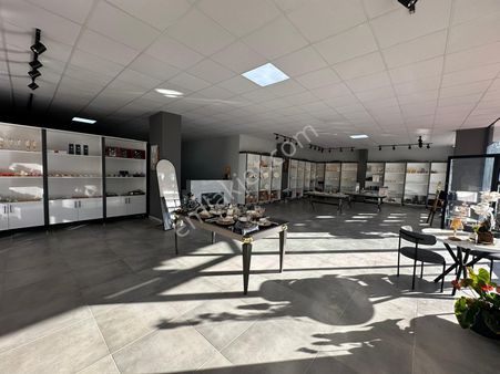 Ereğlikapı Mh Nur Cami Karşısı Satılık 270 M² Dükkan-mağaza