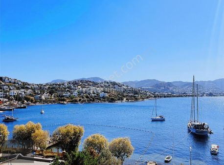 Yalıkavak Prestijli Sitede Satılık Bahçe Katı Daire