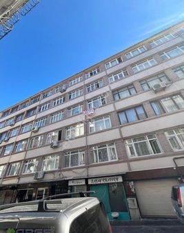 Saray Ağası Caddesi 150 M2 Satılık Daire
