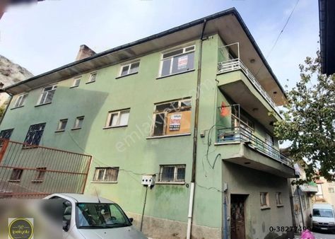 İpekyolundan Çayırlı Okulu Yanında Müstakil Komple Satılık Bina