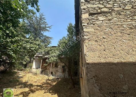 Buewo'dan / Sivrihisar Elmalı'da / 383 M² Müstakil Ev Ve Arsası