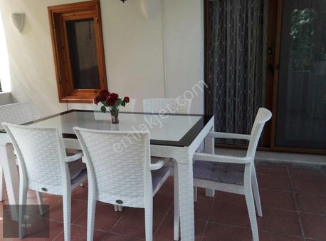 Bodrum Gündoğan Merkez'de Sahile 50 M Satılık İkiz Villa