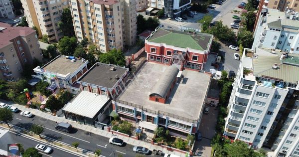 Ataşehir 4007 M2 Kapalı Alan 2 Adet Kiralık Ticari Bina