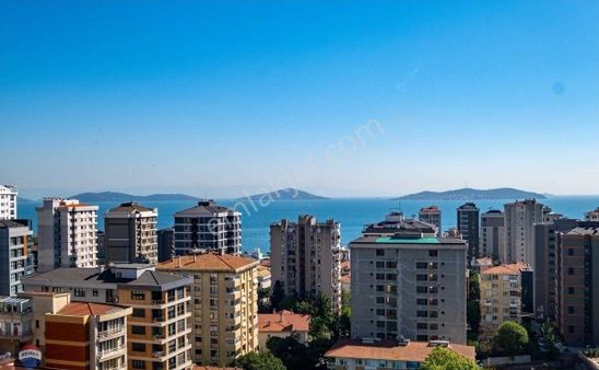 Suadiye Çamlı Sokak Deniz Manzaralı Satılık Dubleks Daire