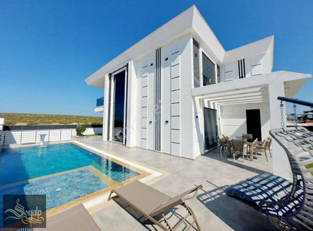 Didimin Merkezde 4+1 Ayr Mutfak Müstakil Lüx Eşyalı Akıllı Villa