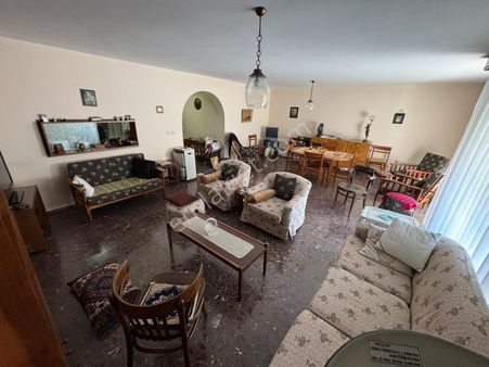 Alsancak Aliçetinkaya Bulvarı Üzerinde 4+1 Satılık Daire