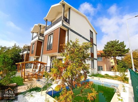 ╭╯hâl Group╰╮deniz Manzaralı Ve Havuzlu Triplex Yazlık!!!