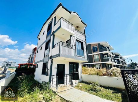 ╭╯hâl Group╰╮denize 5 Dakika Yürüme Mesafesinde 4+1 İskanlı