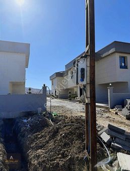 Aydınlar Dan Satılık Lüx Villa