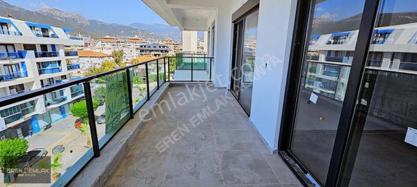 Eren Emlak'tan Obagölde Yeni 3+1 Dübleks Daire Denize 350 Metre.