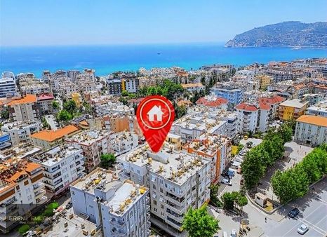 Eren Emlak'tan Denize 400 Mt.ara Kat Ayrı Mutfaklı Asansörlü Ful