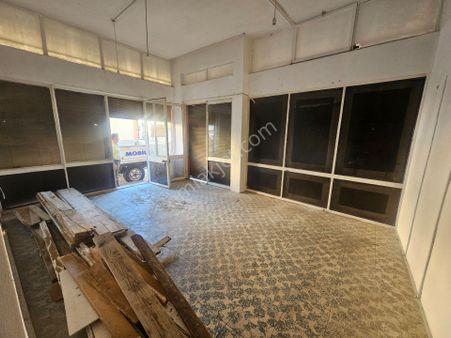 Göçmen Gayrimenkul'den Aydoğdu Mah.2 Adet Satılık Dükkan