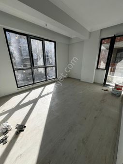 Alya Emlaktan Satılık Daire Yenı Bına