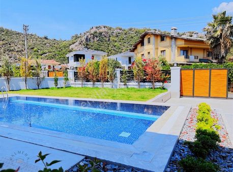 Marmaris Bağlıiçi Sıfır Tam Müstakil Havuzlu Satılık Lüks Villa
