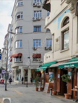 Erkutun'dan, Nişantaşı Valikonağı Cd. Süleyman Nazif Sk. Girişinde Satılık 1.kat Daire