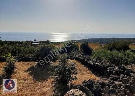 Süper Lokasyonda 20/40 İmarlı 4/5 Villalık Arsa