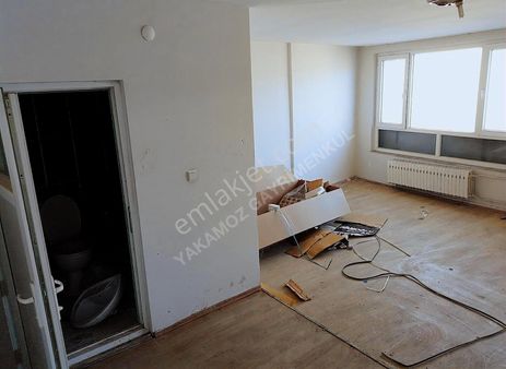 Yakamoz Gayrimenkulden Taç Sitesinde Komple Satılık 9 Adet Ofis