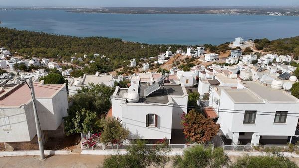 Didim Akbük'te Satılık 3+1eşsiz Deniz Manzaralı Bahçeli Villa