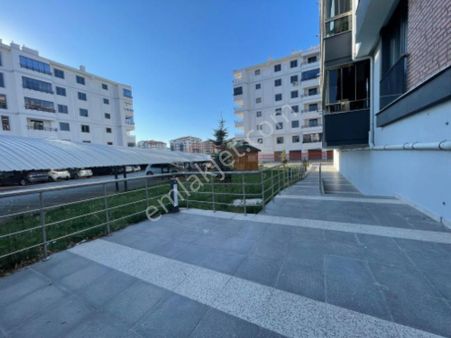 Güvenay - Çorum Dr. İlhan Gürel Cad. Kahvelen Civarı Sıfır 3+1 Satılık Daire