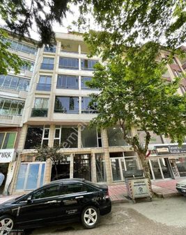 Albayrak Emlak'tan Merzifon Belediye'nin Yanı Satılık Daire