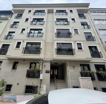 Cihangir Başkurt Sokakta Yeni 1+1