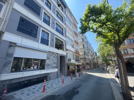 İstanbul House'dan Bakırköy'de 2+1 Sıfır Bahçe Katı Daire
