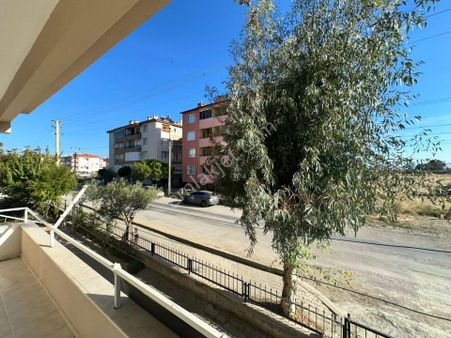 Altınkum'da Doğalgazlı Ön Cephe Asansörlü 2+1 Daire