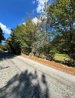 Acara'dan Satılık/iznik Kutluca'da 4,428 M²/imar Sınırında Tarla