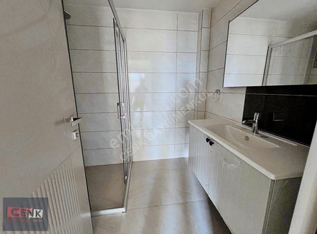 Çünür Yenişehir'de Satılık Lüks 3+1 Arakat Daire