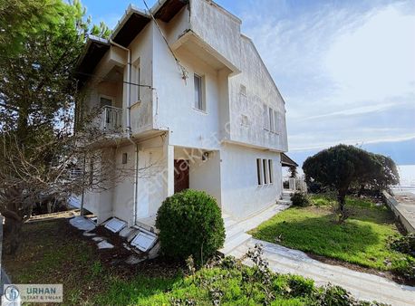 Silivri Semizkumlarda Denize Sıfır 5+2 Müstakil Villa